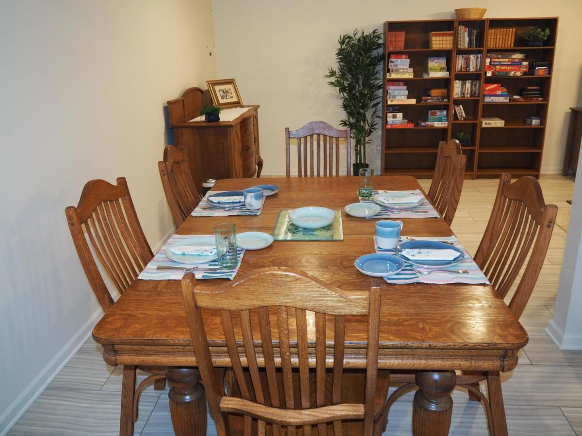 New! The Blessing - A Cute And Cozy Apartment! Benzonia Buitenkant foto